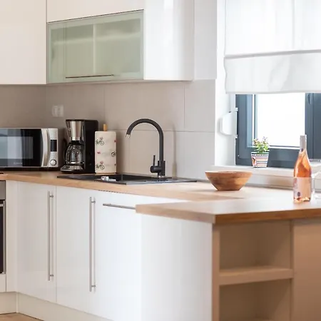 Bellezza 特罗吉尔